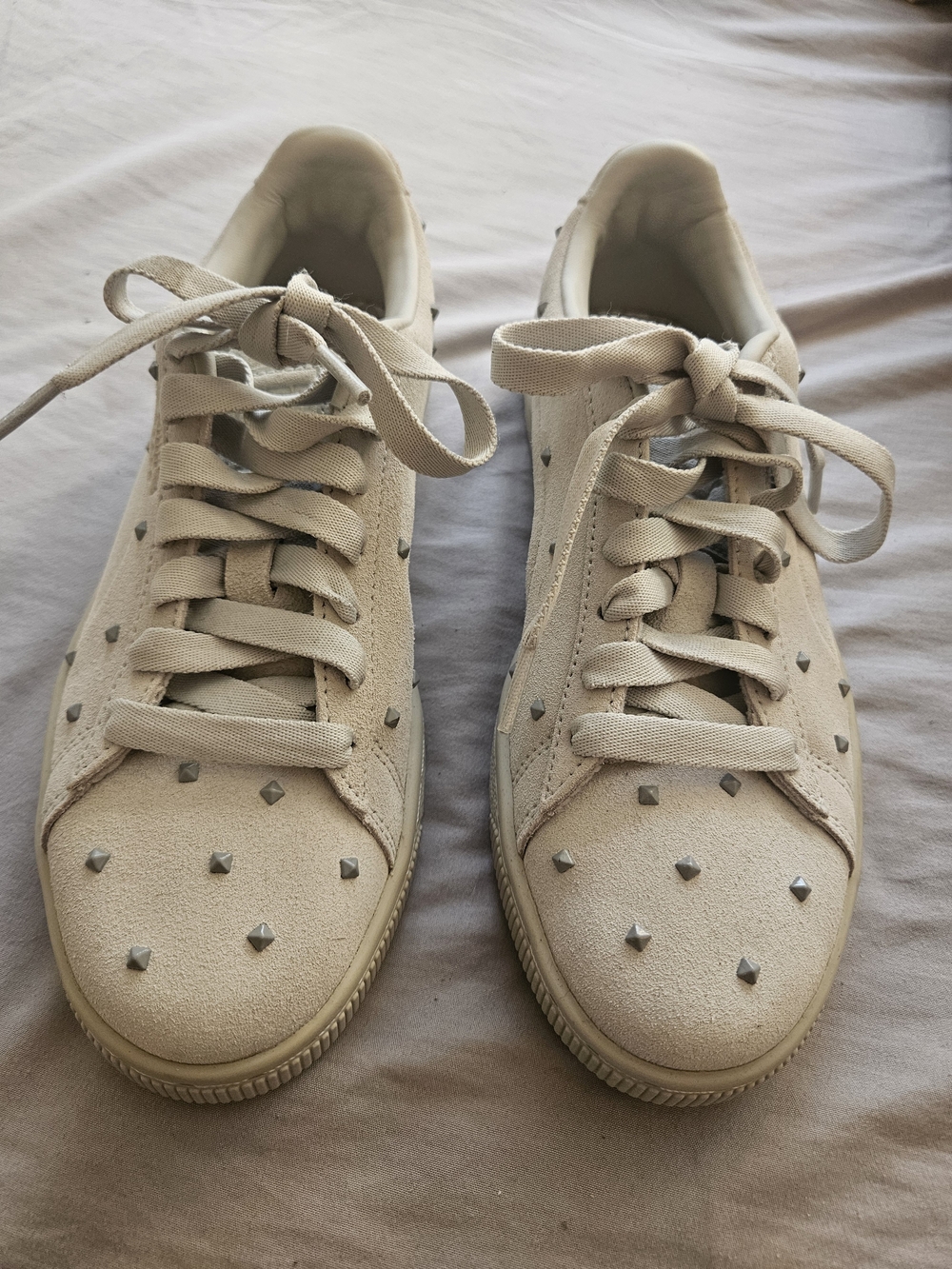 Puma Suede Material Studded Women's Sneakers - 6.5 - Beige
